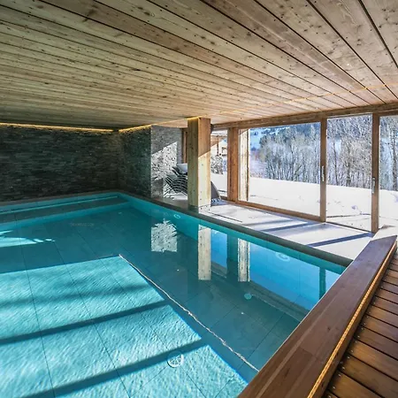 Savoielac - La Clusaz- Piscine Interieure : Viking Villa