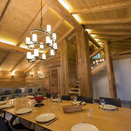 Savoielac - La Clusaz- Piscine Interieure : Viking * La Clusaz