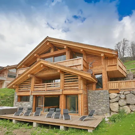 Savoielac - La Clusaz- Piscine Interieure : Viking Villa